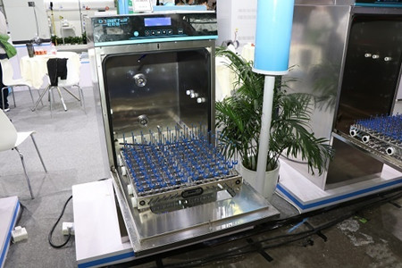 玻璃器皿洗瓶機工作原理